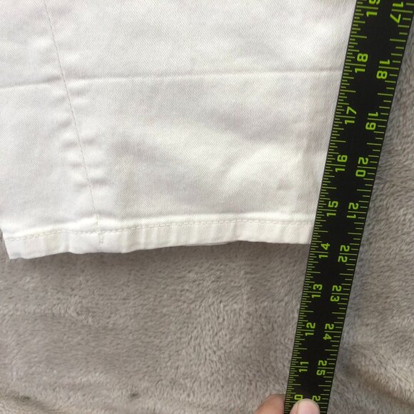 Vintage Levi's Women's 515 Jeans Size 12 White Denim Cotton Wide Leg Classic Cas - Picture 6 of 15